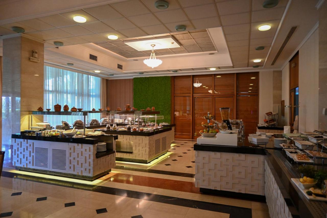 Aleksandar Palace Hotel Congress Center & Spa Skopje Exterior photo